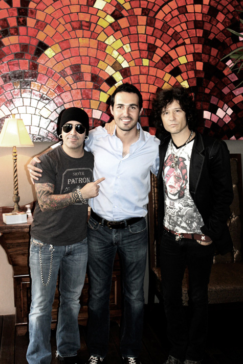 Alex González y Enrique Bunbury en Sagrantino